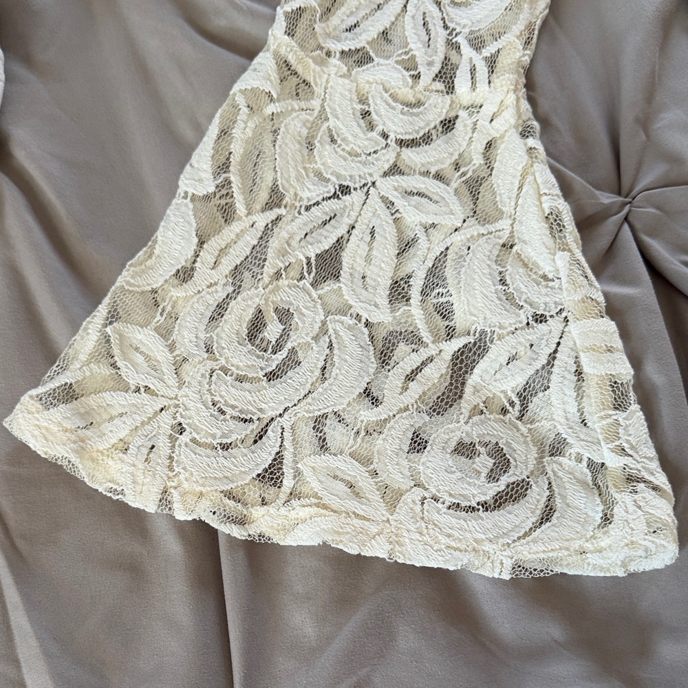 Heather Gray Top with Lace Sleeves Women’s Size M - Picture 10 of 11